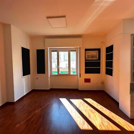 Apartment Sonnino 195 City Center