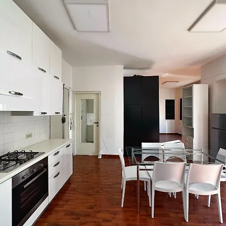 Apartment Sonnino 195 City Center